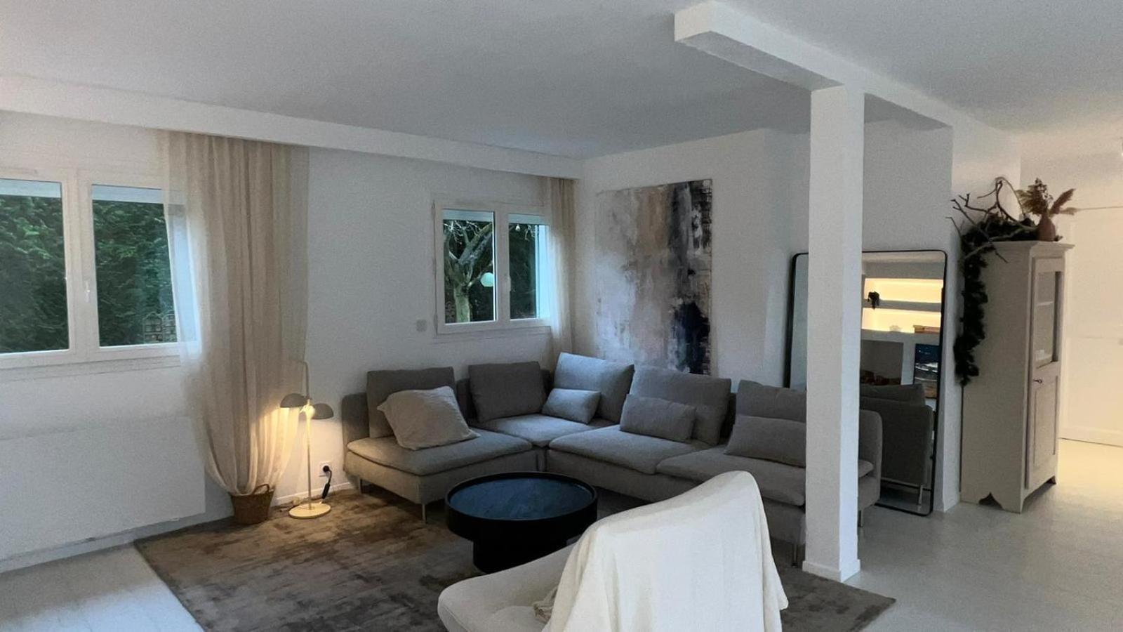 Maison Familiale, Belle Et Moderne Proche De Versailles Et Thoiry Maule エクステリア 写真
